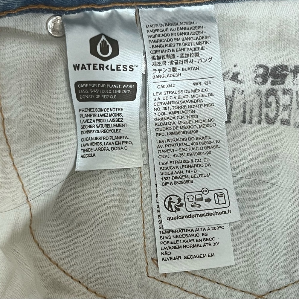 Levis‎ 469 Loose Stretch Denim Wash Shorts - Picture 9 of 9